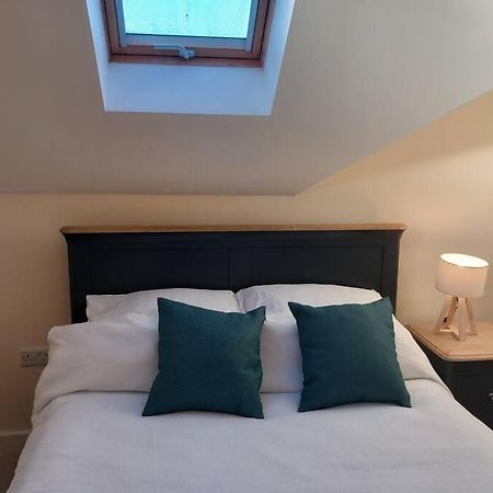 Roomy Penthouse 2 Double Bed Apartment - Spacious - Central Beeston - Free Secure Parking - Nottingham Zewnętrze zdjęcie