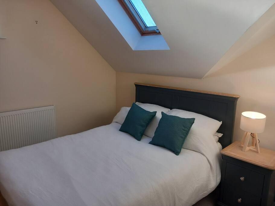 Roomy Penthouse 2 Double Bed Apartment - Spacious - Central Beeston - Free Secure Parking - Nottingham Zewnętrze zdjęcie