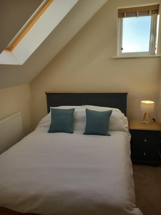 Roomy Penthouse 2 Double Bed Apartment - Spacious - Central Beeston - Free Secure Parking - Nottingham Zewnętrze zdjęcie